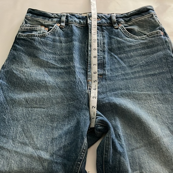 We The Free Straight Leg High Rise Size 31 - Picture 6 of 16